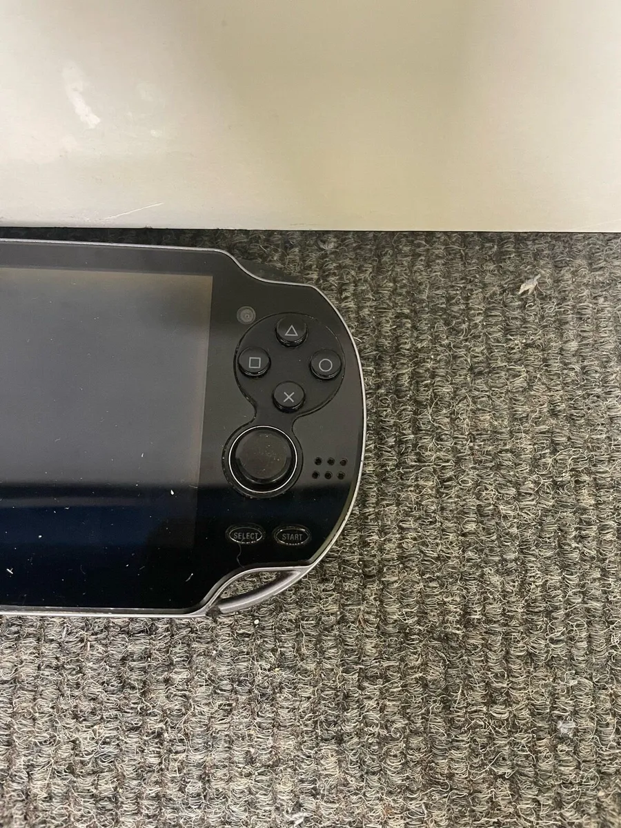 Ps Vita - Image 2