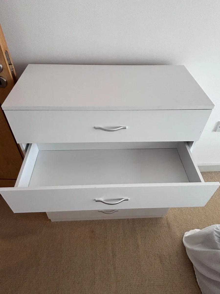 Chest of drawers - Image 4