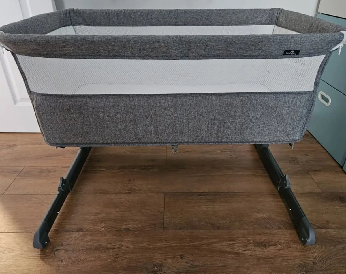 Baby items - Image 1