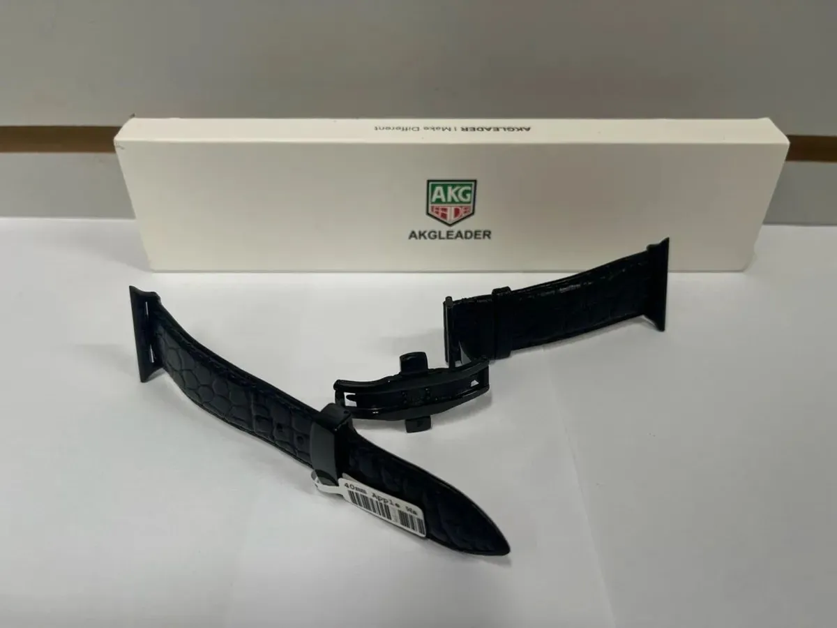 40mm Leather Apple Watch Strap - Image 3