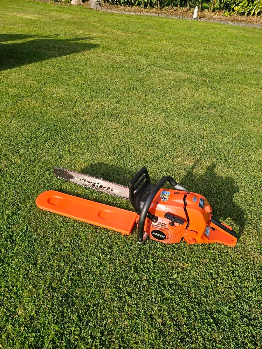 ECHO chainsaw

ECHO’s CS-621SX Professional - Image 1