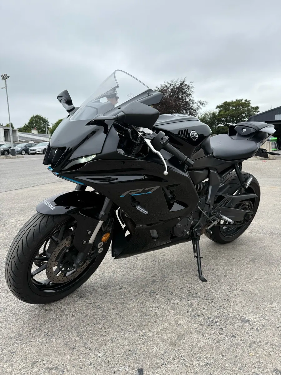 Yamaha R7 2023 - Image 2