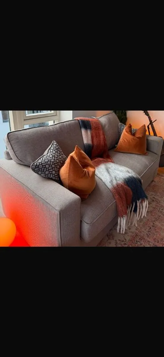 New sofa bed sold with cushions - Image 2