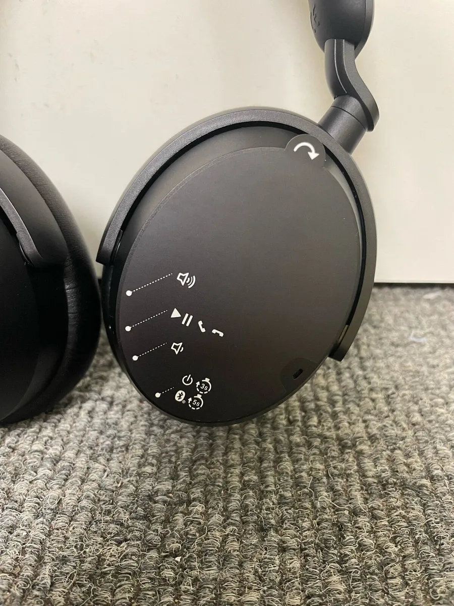Sennheiser Accentum Wireless Bluetooth Headphones - Image 3