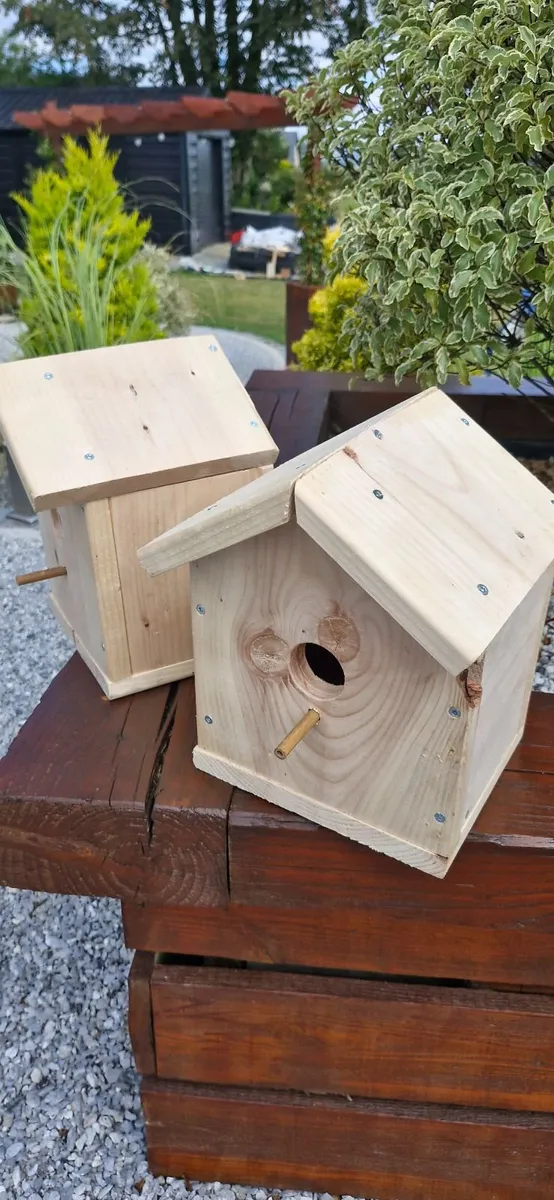 Bird house - Image 1