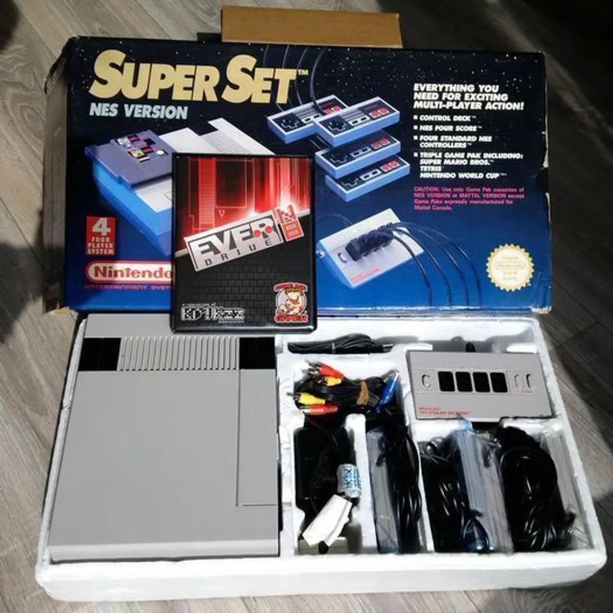 NES Superset Boxed with Everdrive N8 - Image 4