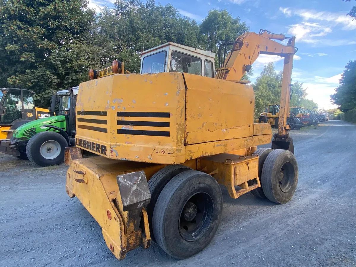 Liebherr 13 Ton Rubber Duck - Image 4