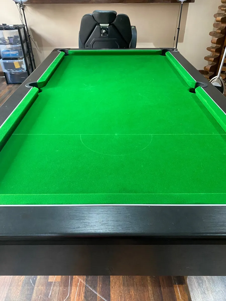 Pool table - Image 2