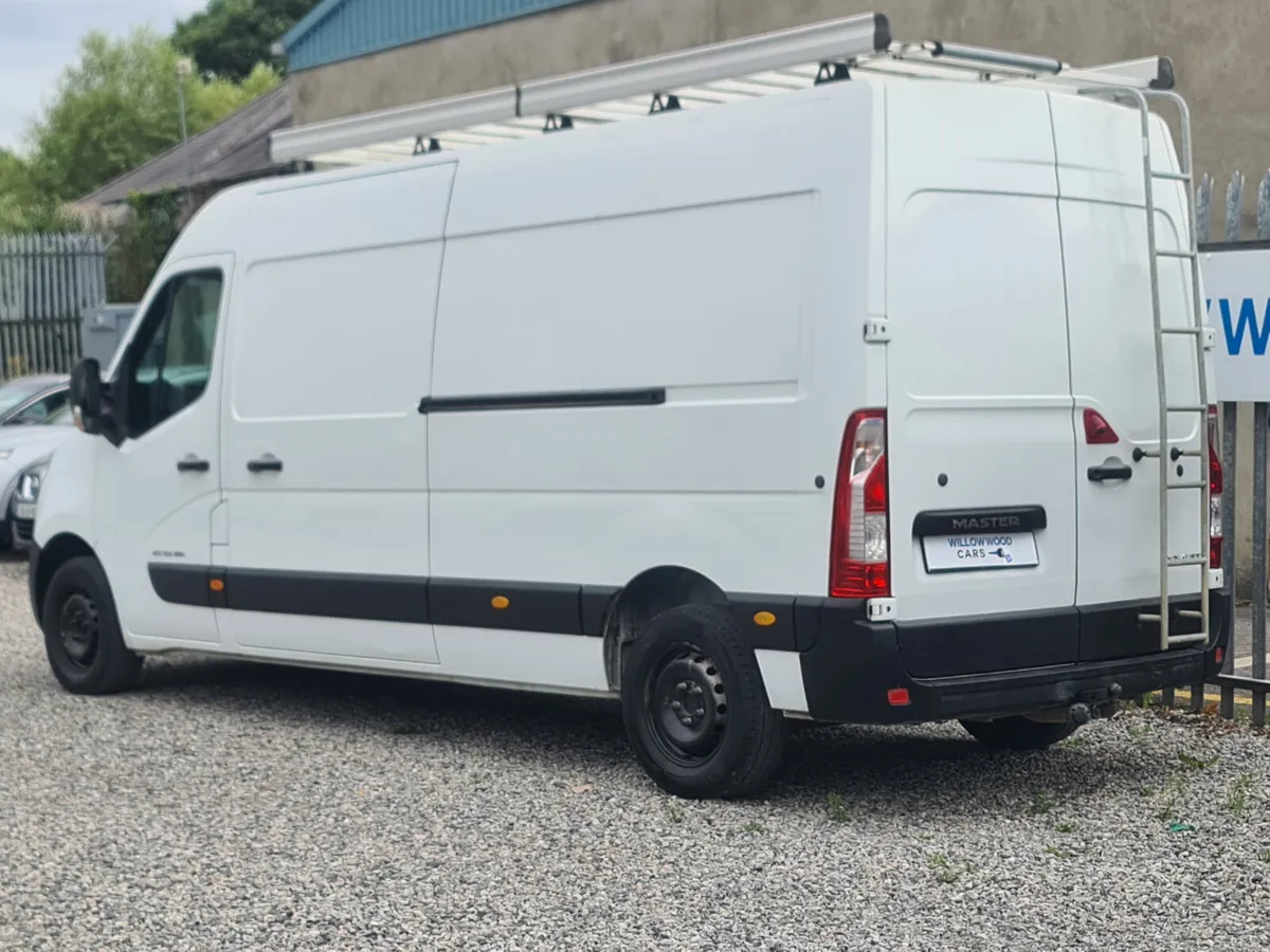Renault Master lwb  2.3dci 135 energy 2016 - Image 4