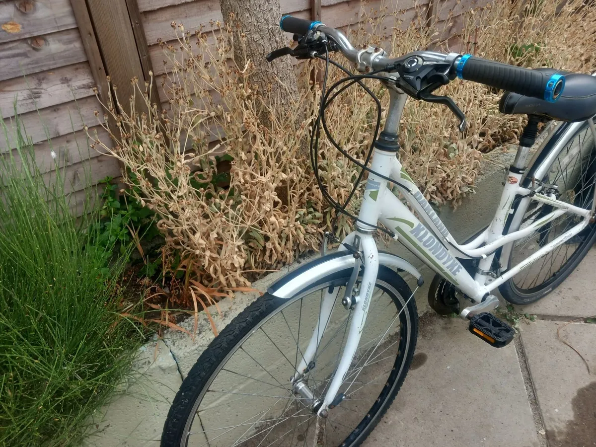 ladies bike - Image 3