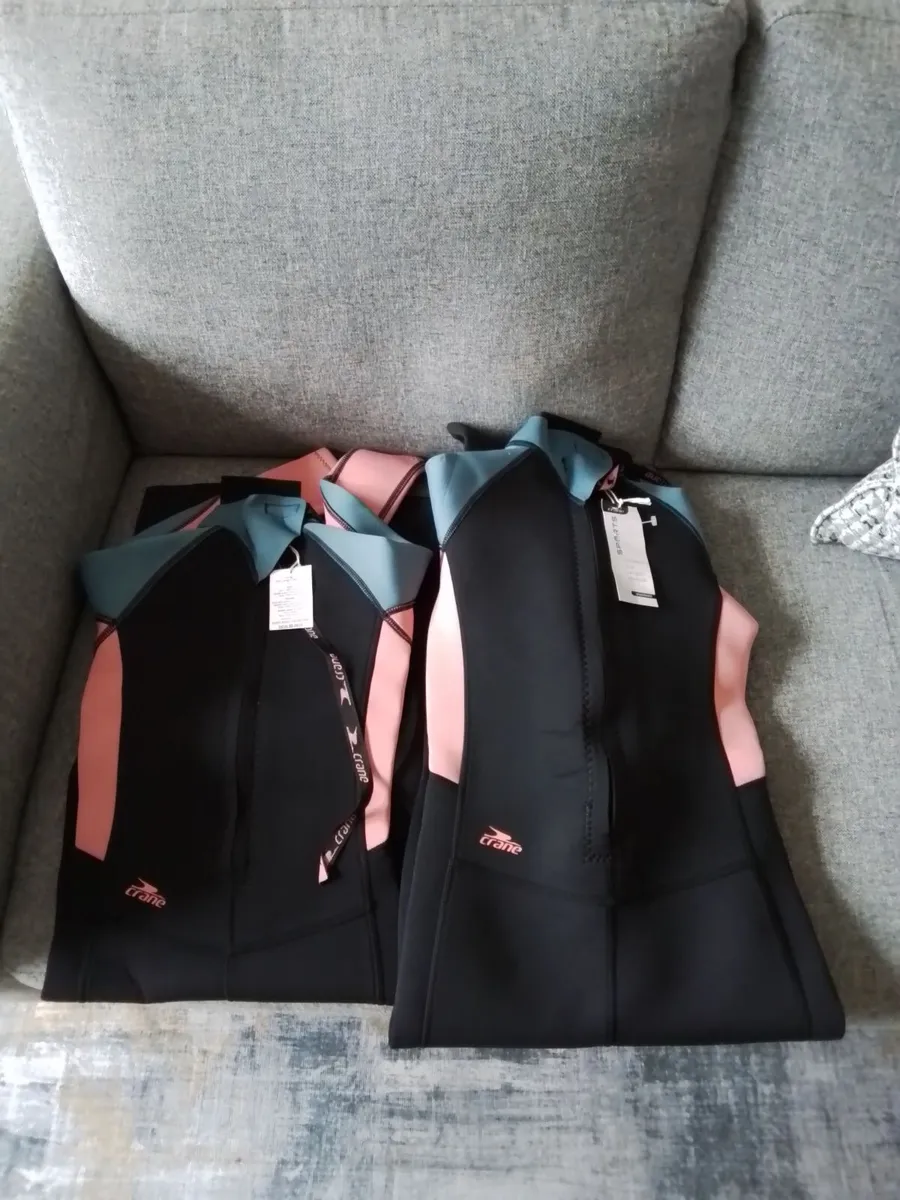 2 kids surf suits