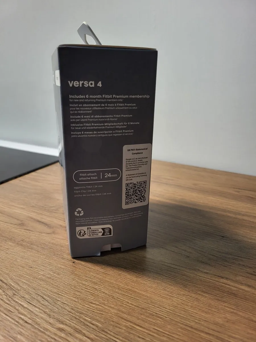 FitBit Versa 4 - Image 3