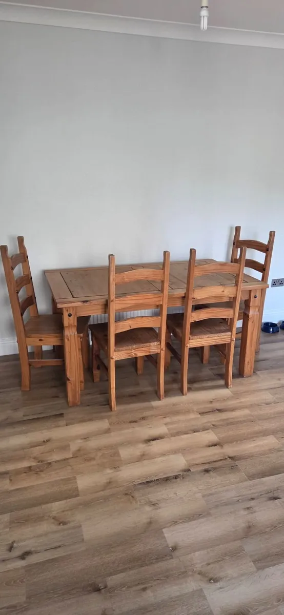 Dining Table and 4 chairs - Image 2