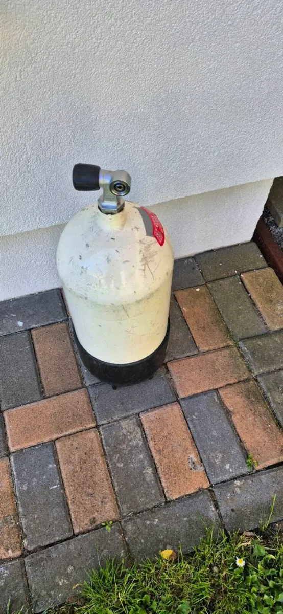 Scuba diving tank - Image 2