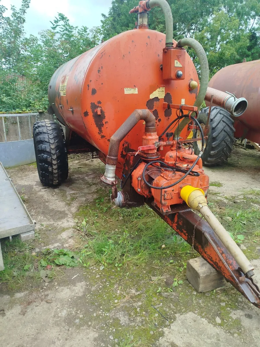 Slurry tanker - Image 2
