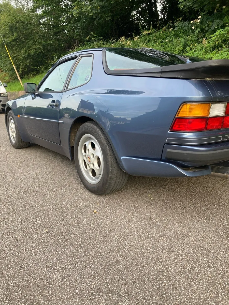 Porsche 944 1989 2.7 litre - Image 4