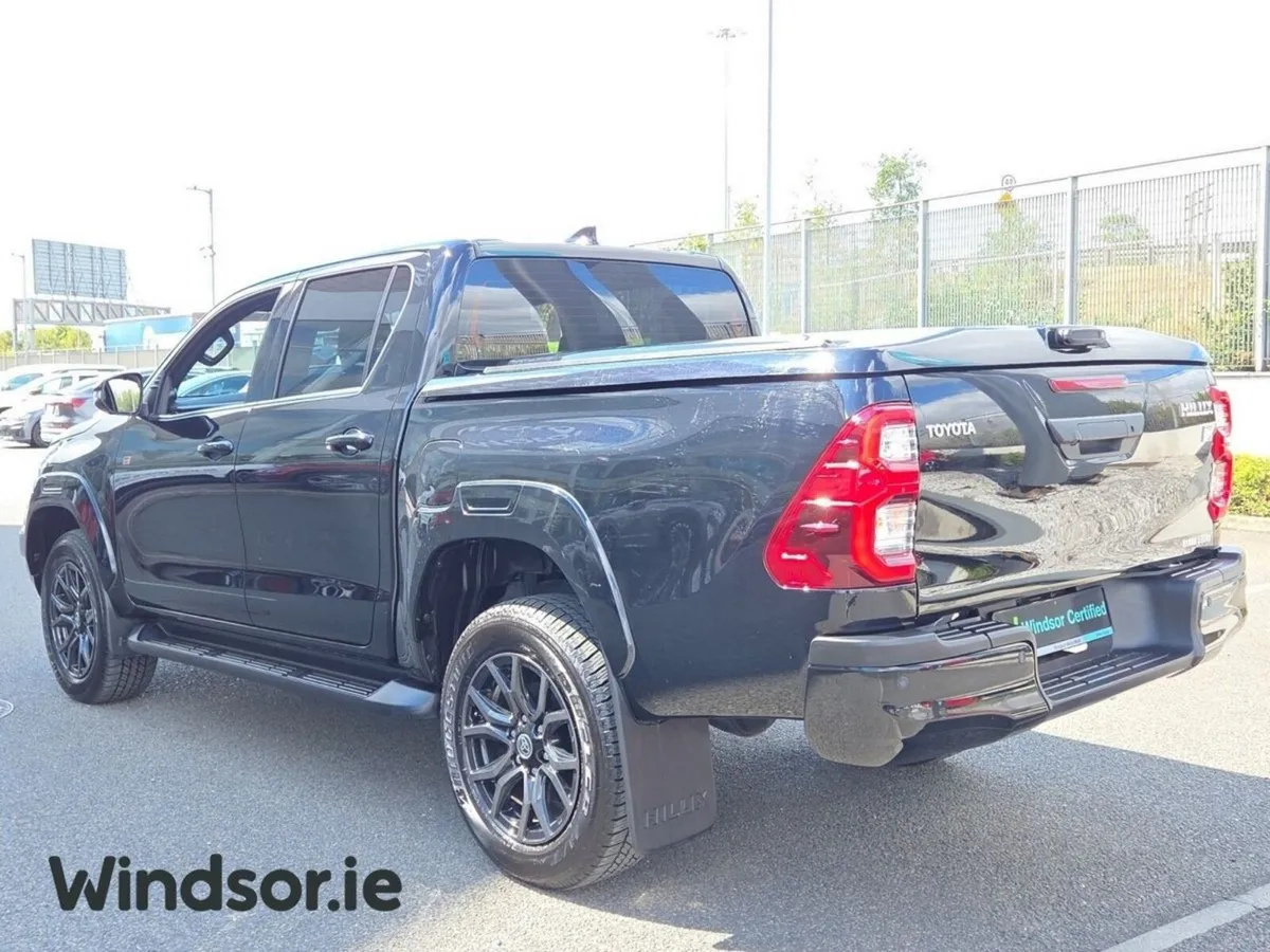 Toyota Hilux 2.4 GR Sport Auto - Image 3