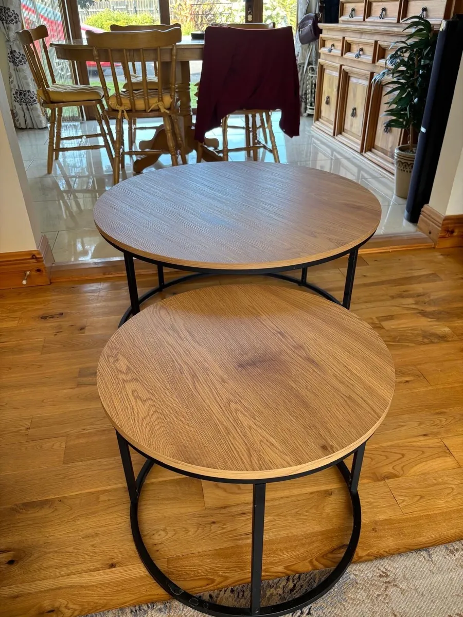 Oak Nesting Coffee Tables - Image 4