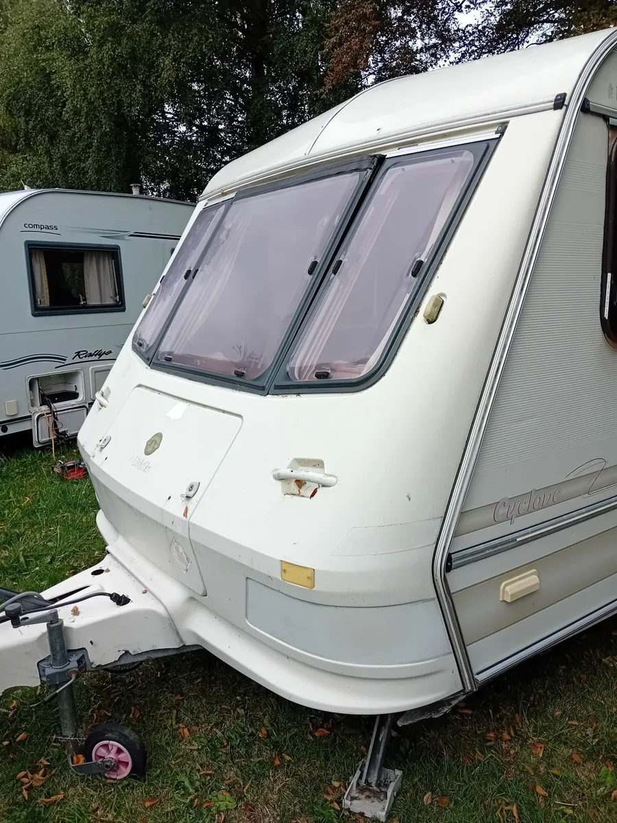 Caravan - Image 3