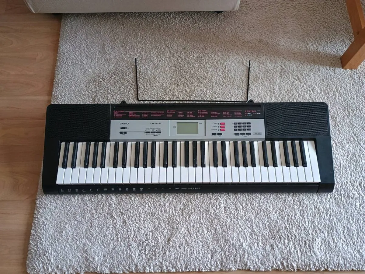 Casio Keyboard - Image 1