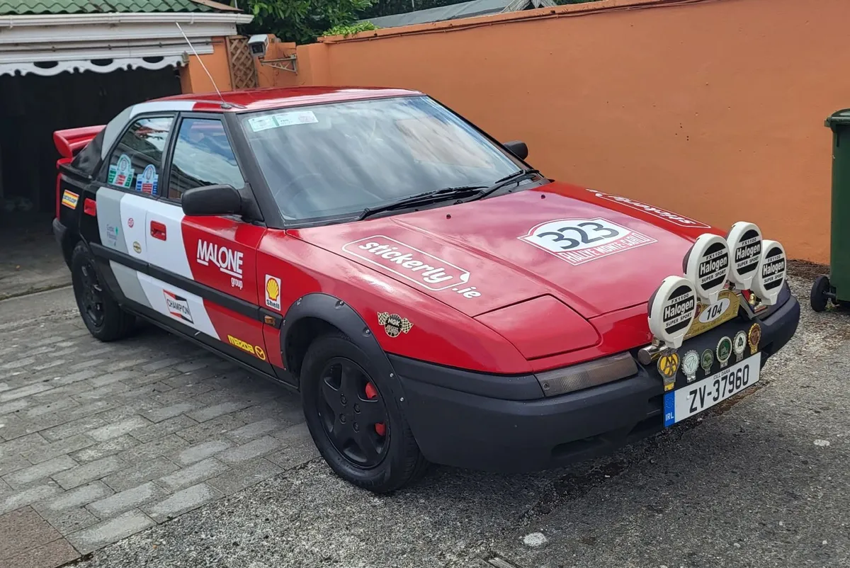 Mazda 323 1990 - Image 1