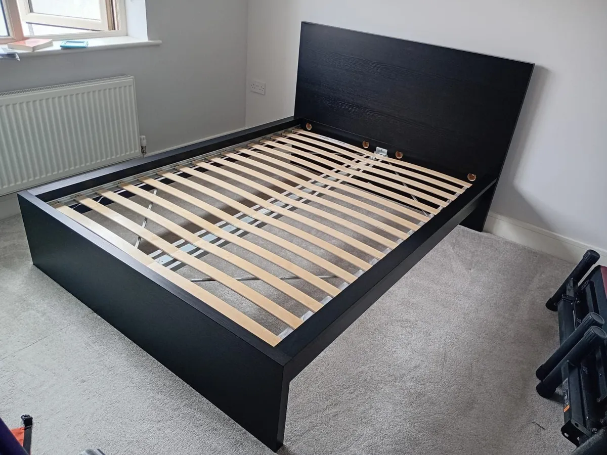 Bed frame - Image 2