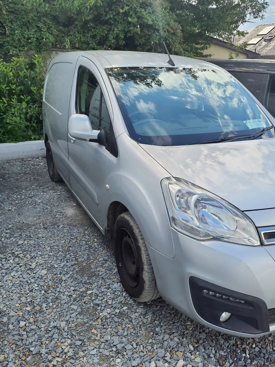 Citroen Berlingo 2017 Clearance Sale €3250 - Image 2