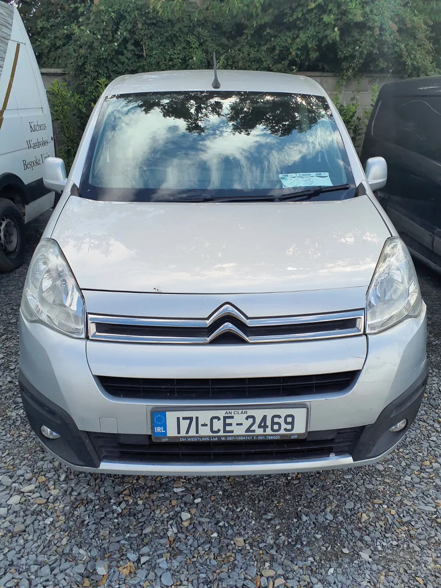 Citroen Berlingo 2017 Clearance Sale €3250 - Image 1