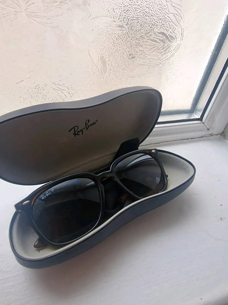 Ray Ban 4362 710/83 - Image 2