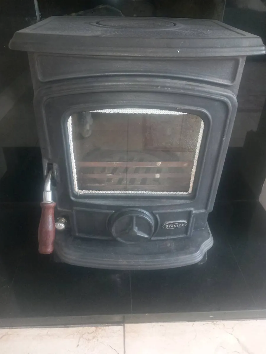 Stanley oisin stove - Image 1