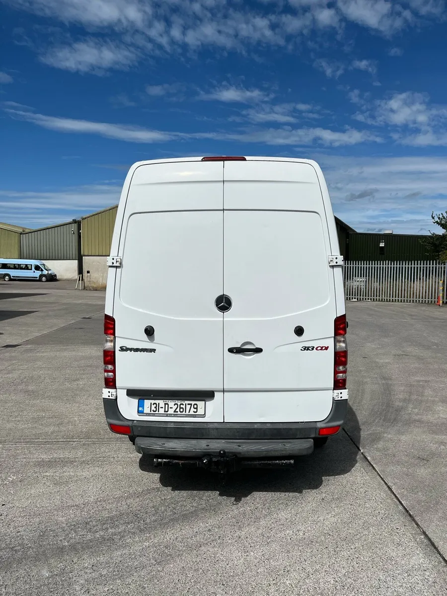 2013 Mercedes sprinter - Image 4