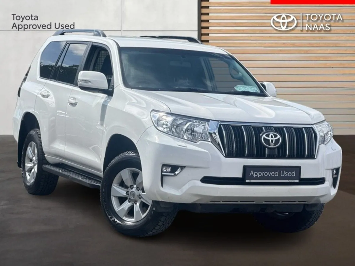 Toyota Land Cruiser LAND CRUISER LWB COMM A/T - Image 1