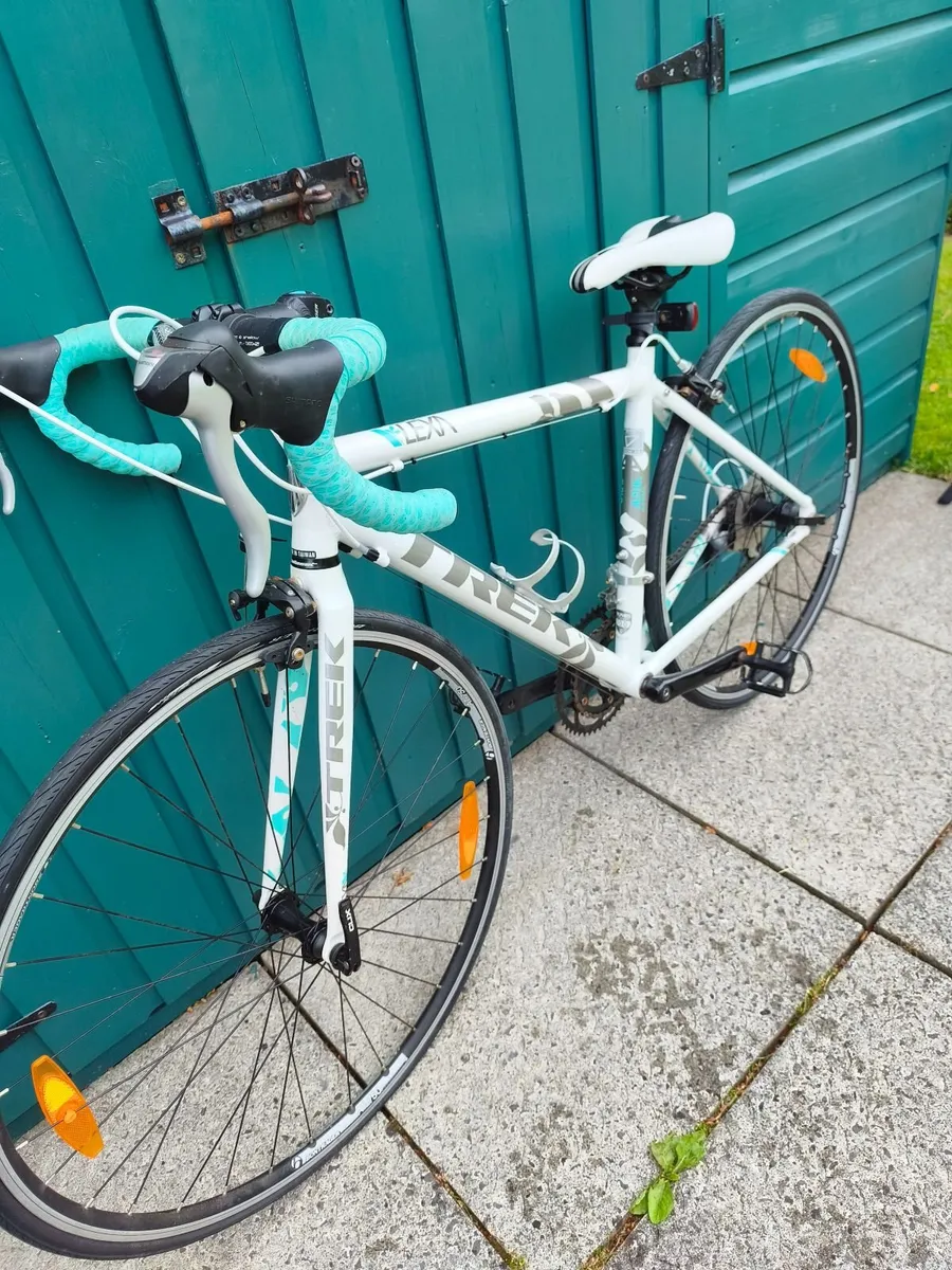 Ladies Racing Bike - Image 4