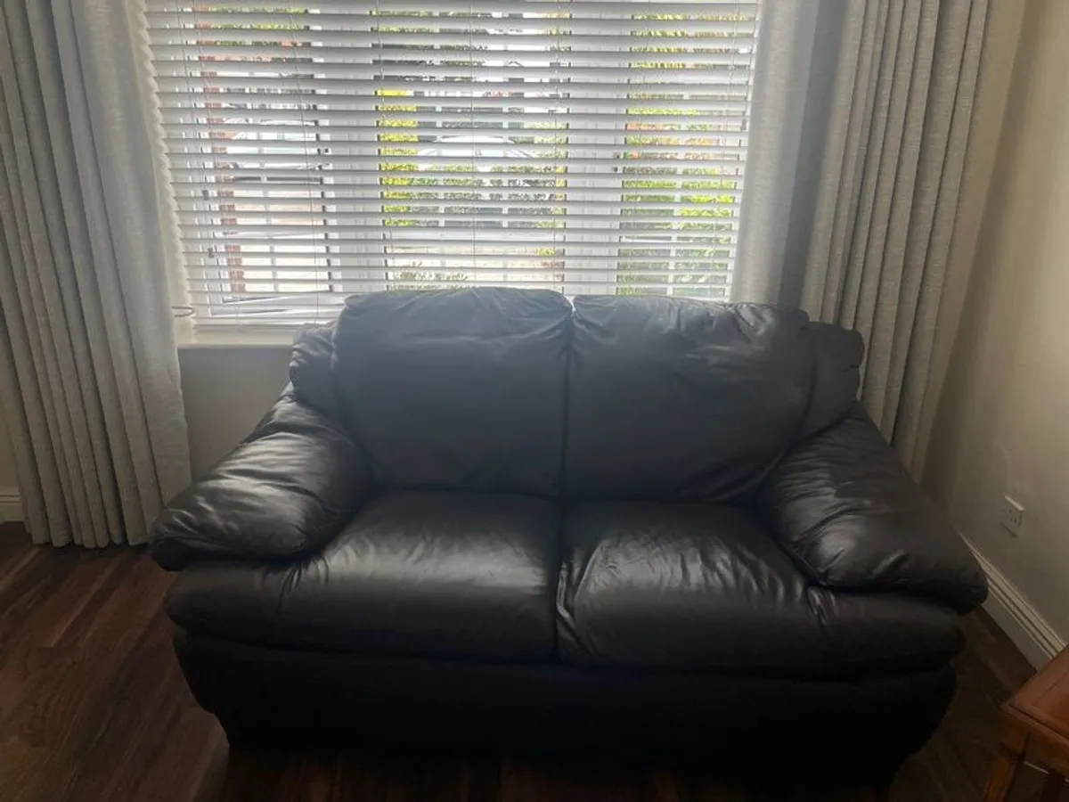 2-seater sofa & 2 armchair's - Image 2