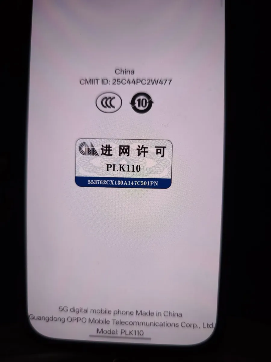 OnePlus 15 mobile phone - Image 4