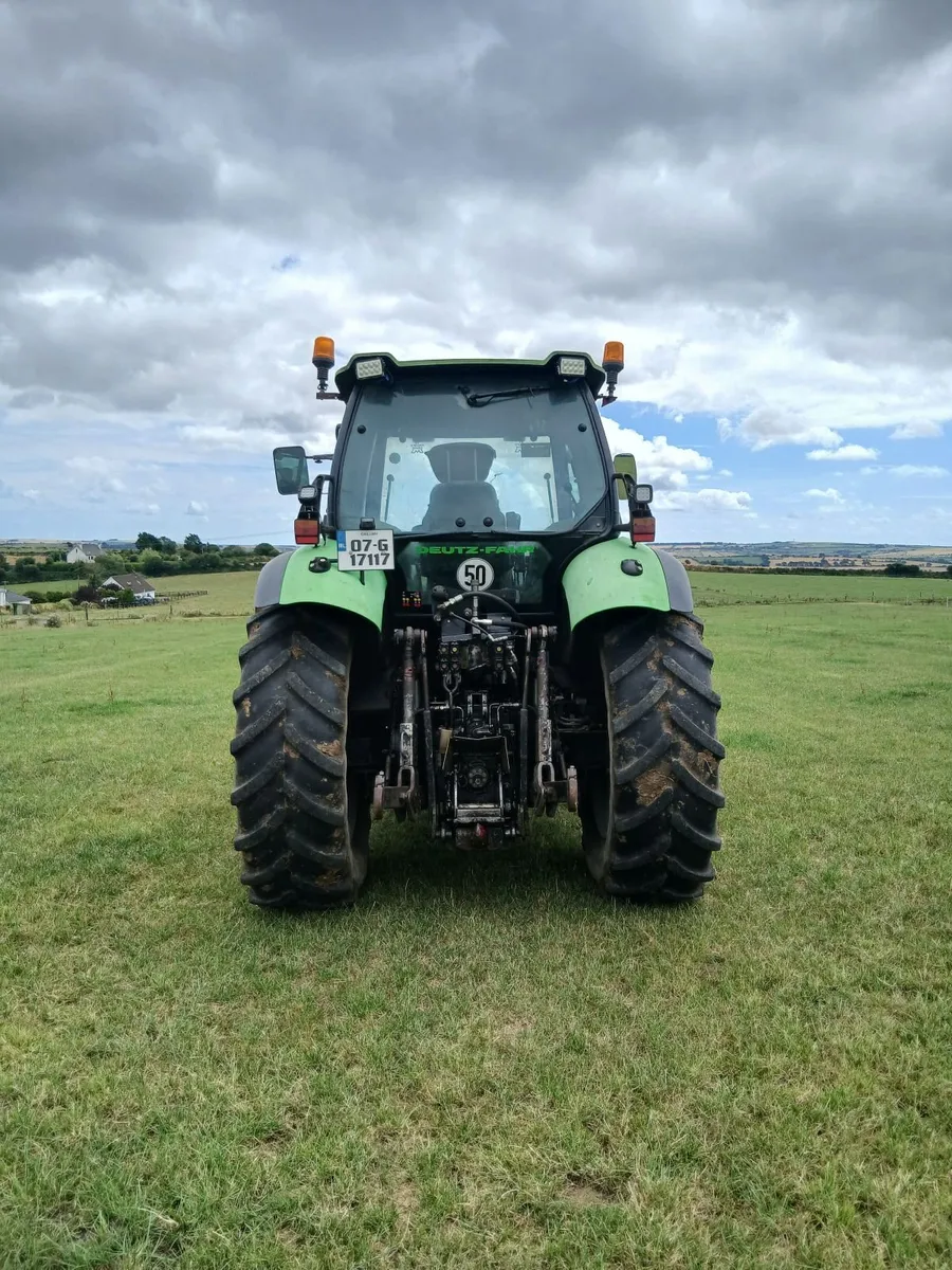 DEUTZ-FAHR agrotron 130 with quicke q5m loader - Image 2