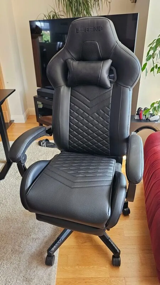 gamin chair - Image 1