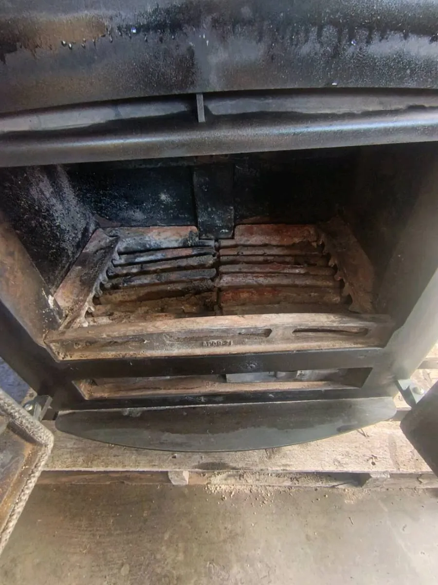 Henley 21kw double door stove - Image 3