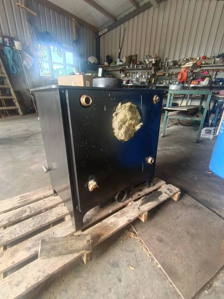 Henley 21kw double door stove - Image 2