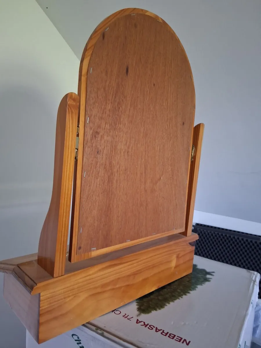 Pine Swing Mirror on Stand - Image 3