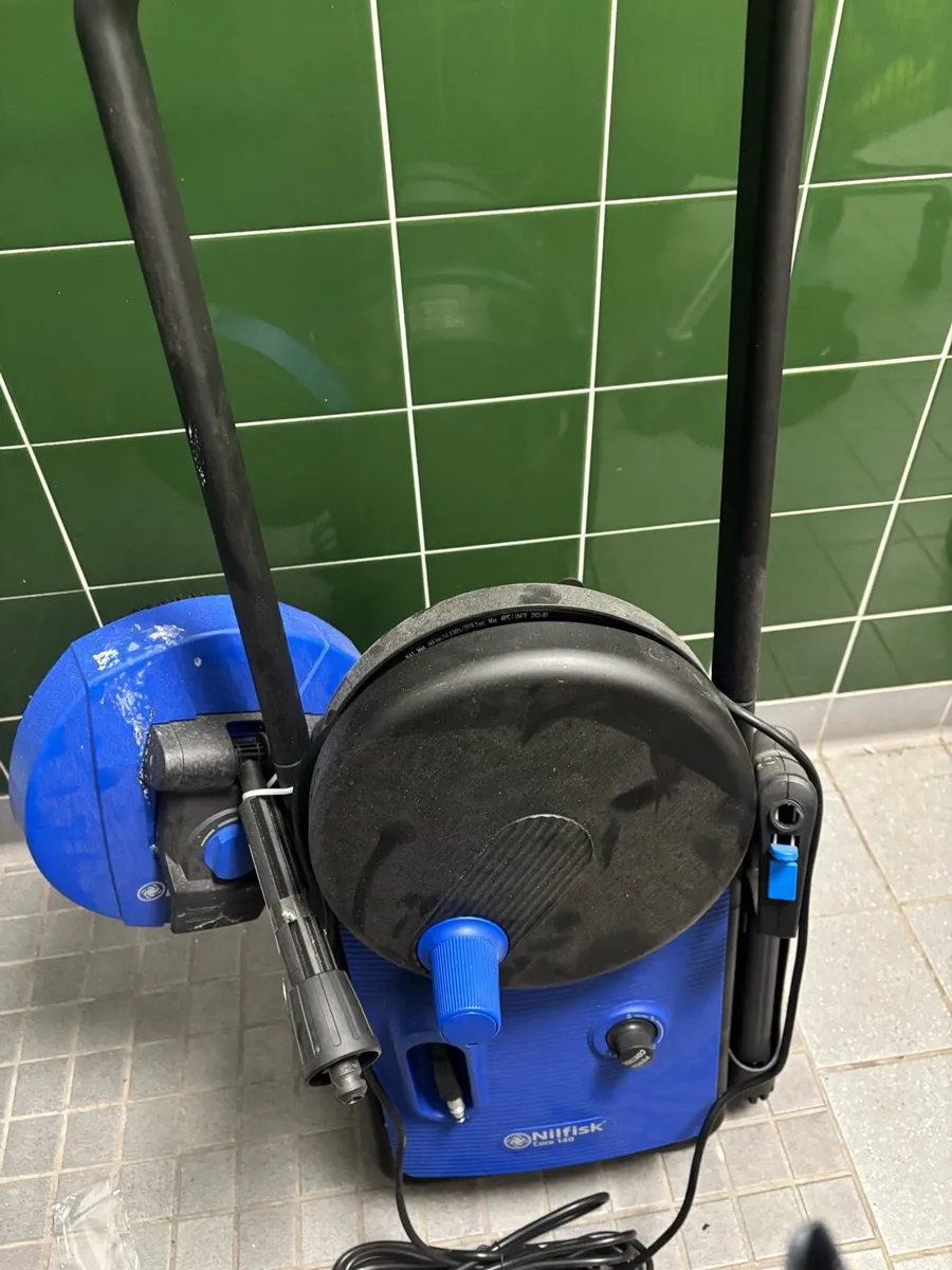 Power washer - Image 1