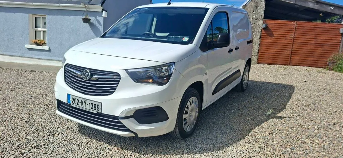 VAUXHALL COMBO 1.5HDI - Image 2