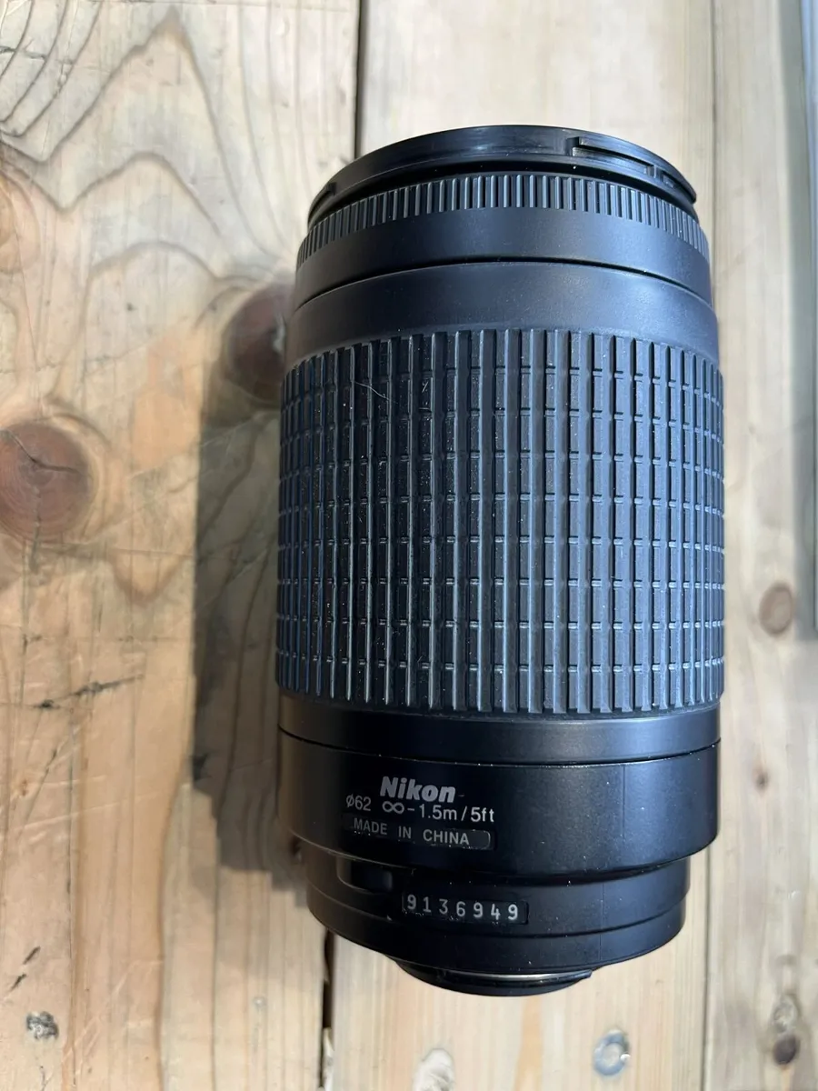 NIKON AF NIKKOR 70-300mm1:4-5.6 ZOOM LENS - Image 2