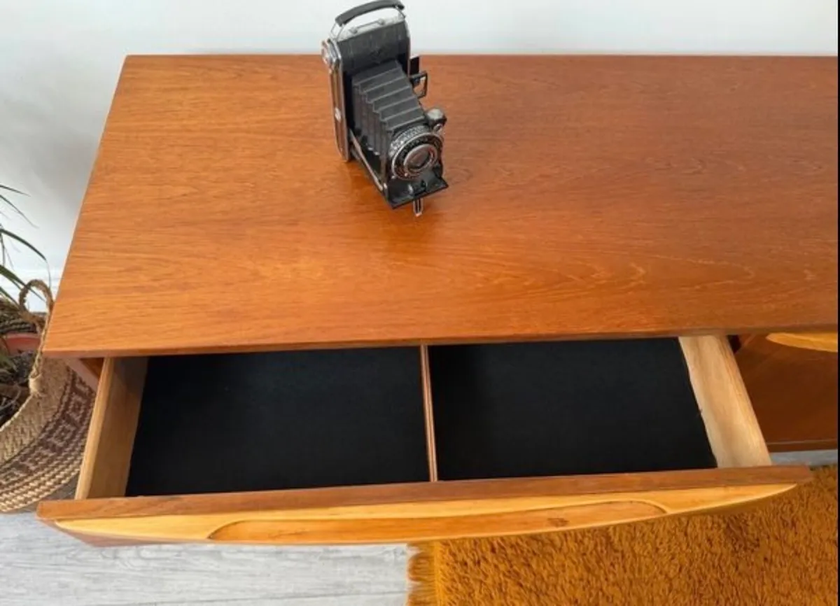 Mid Century Sideboard - Image 4