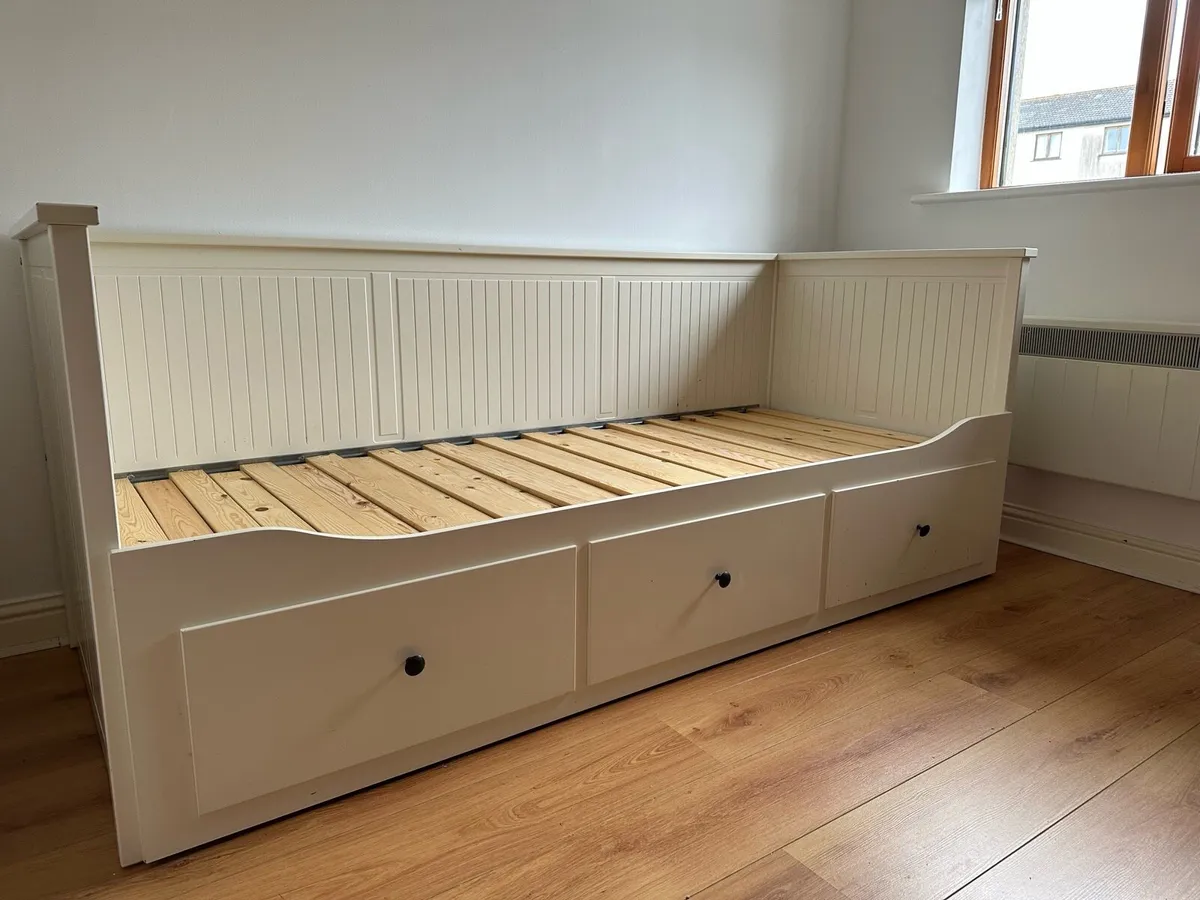 IKEA Hemnes 2 in 1 Bed White with 3 Drawers - Image 2