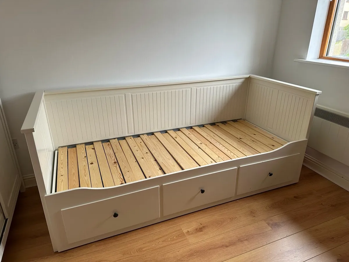 IKEA Hemnes 2 in 1 Bed White with 3 Drawers - Image 3