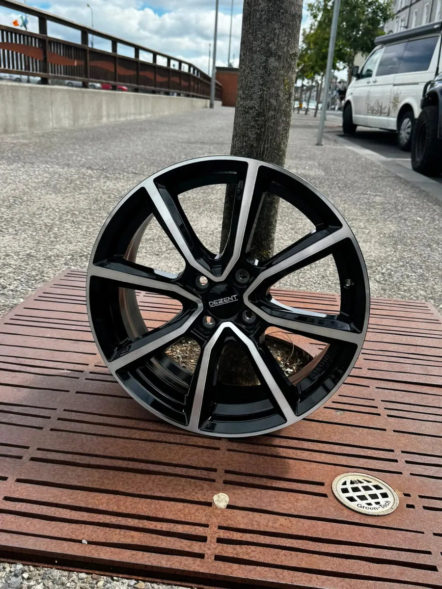 NEW 17'' Yaris 4/100 wheels - Image 3