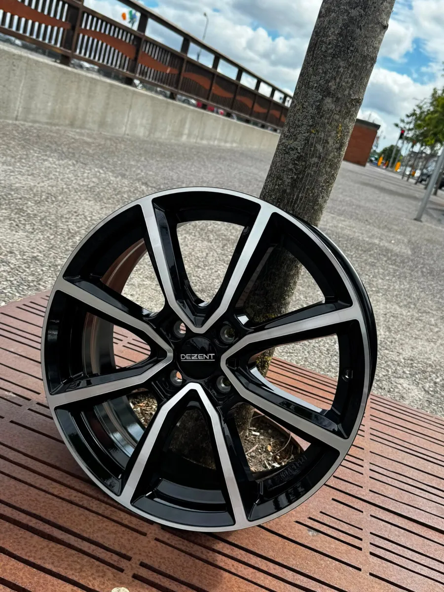 NEW 17'' Yaris 4/100 wheels - Image 4