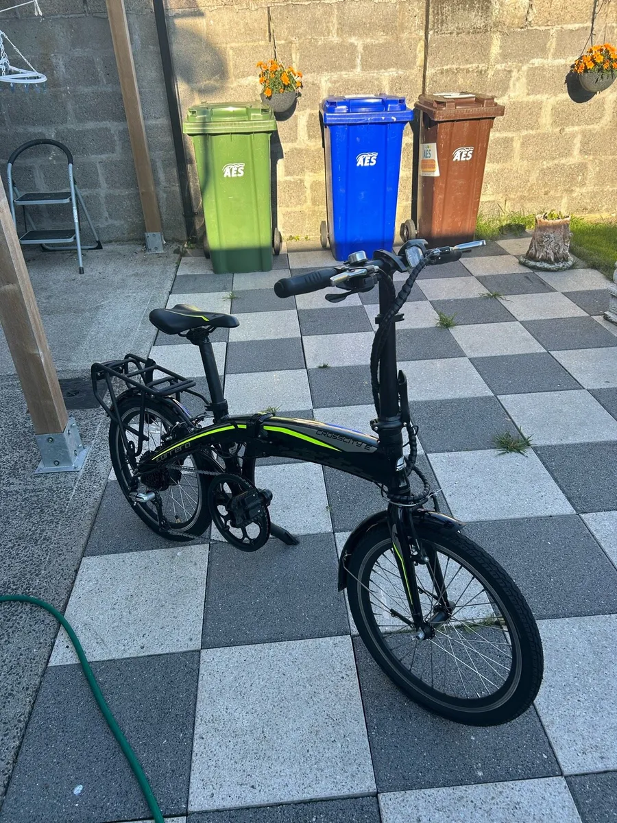 Carrera x city e bike + accessories - Image 1