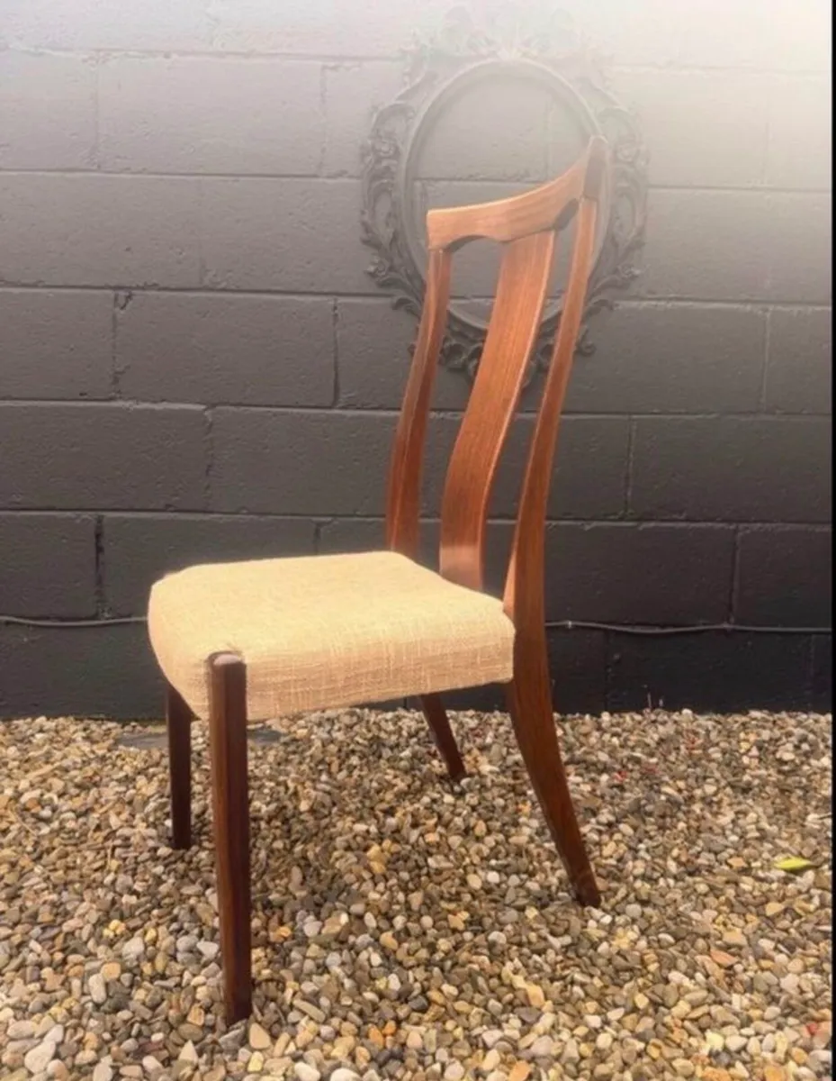 Mid Century Dining Chairs x 4 - Image 3